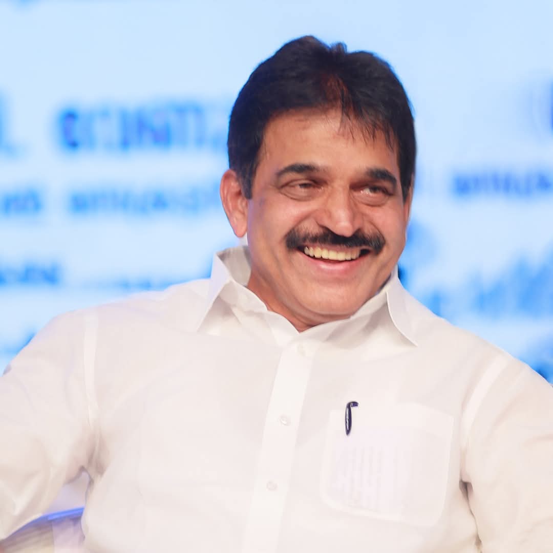 കെ.സി.വേണുഗോപാലിന് ടി കെ മാധവൻ സ്‌മാരക ദേശീയോദ്ഗ്രഥന പുരസ്‌കാരം 